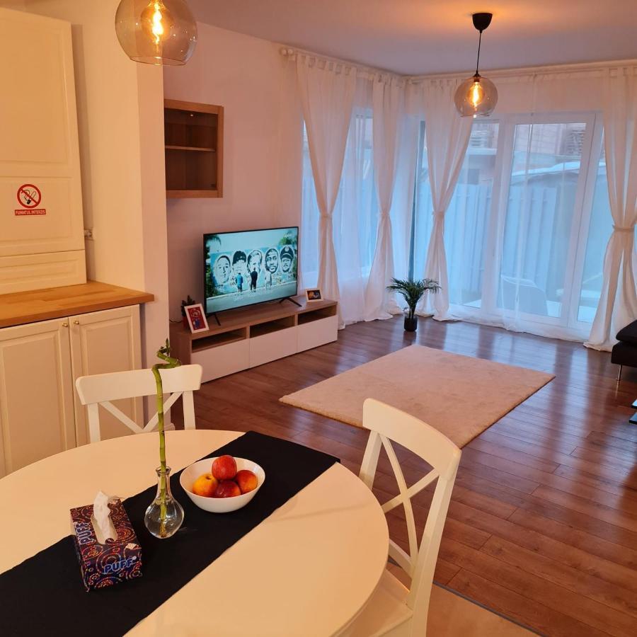 Galaxy Residence Villa Otopeni Extérieur photo
