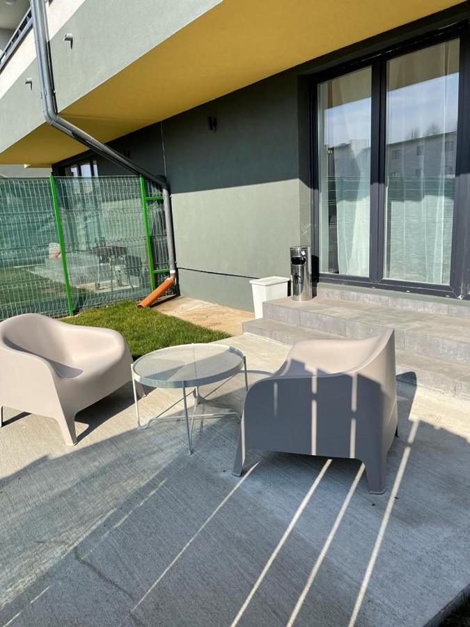 Galaxy Residence Villa Otopeni Extérieur photo