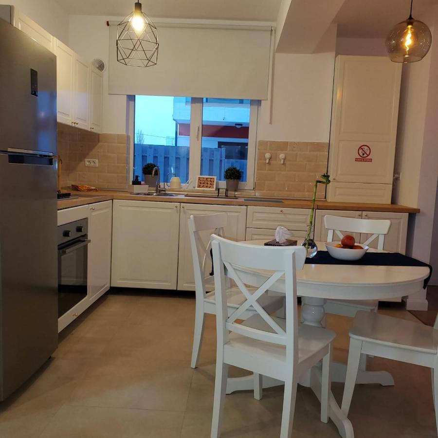 Galaxy Residence Villa Otopeni Extérieur photo